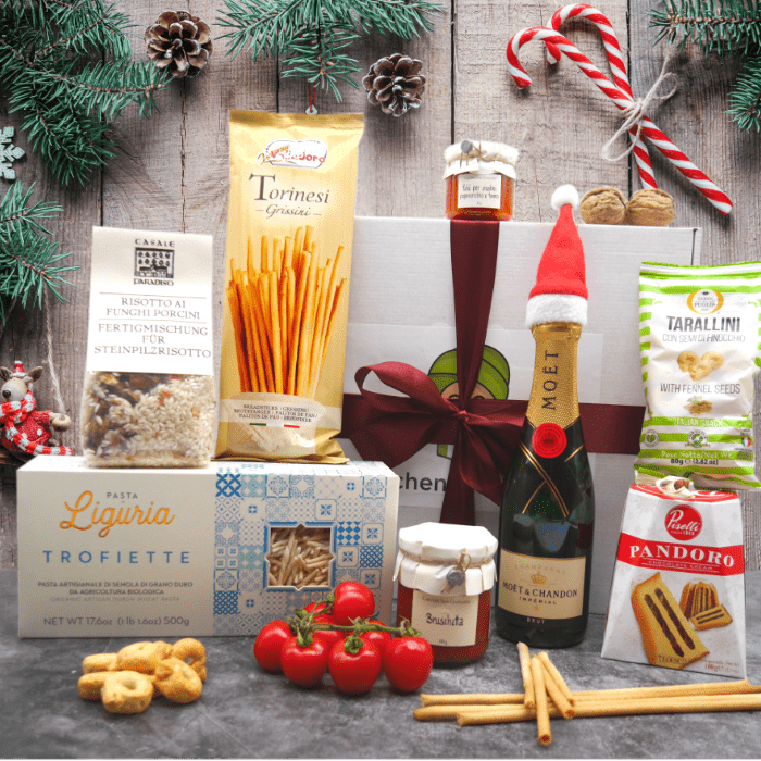 Merry Christmas "Deluxe Weihnachtsbox" mit Moët & Chandon Brut Imperial – Bild 1